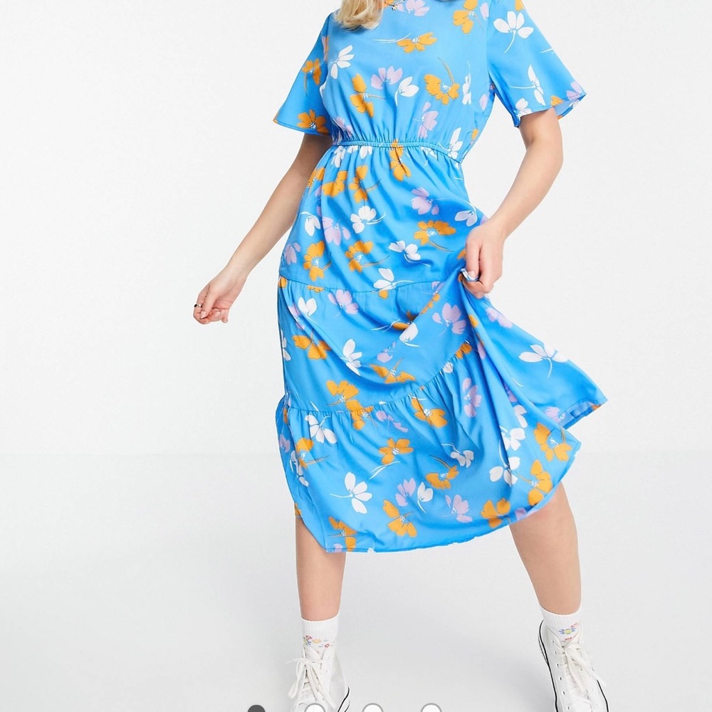 Midi blue floral print midi dress